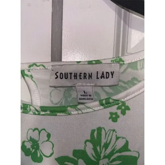 Southern Lady Women's Size L Green Floral Casual Shirt - Picture 2 of 7